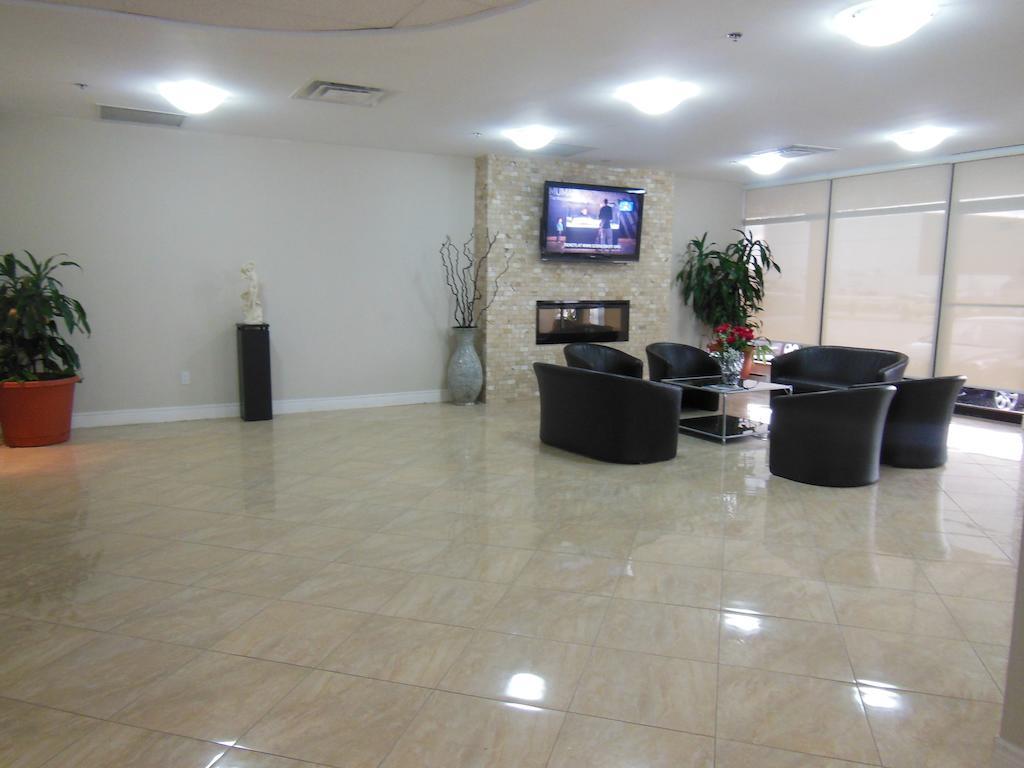 Nu Hotel Toronto Airport Mississauga Bagian luar foto