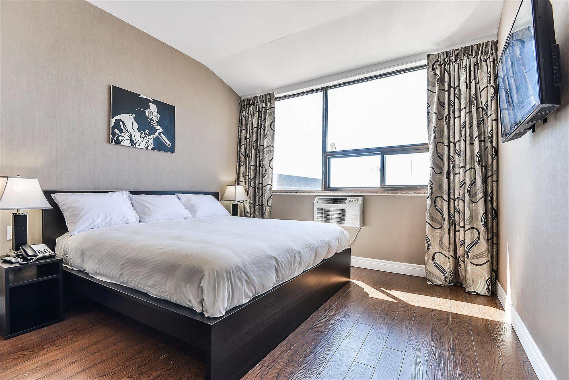 Nu Hotel Toronto Airport Mississauga Bagian luar foto