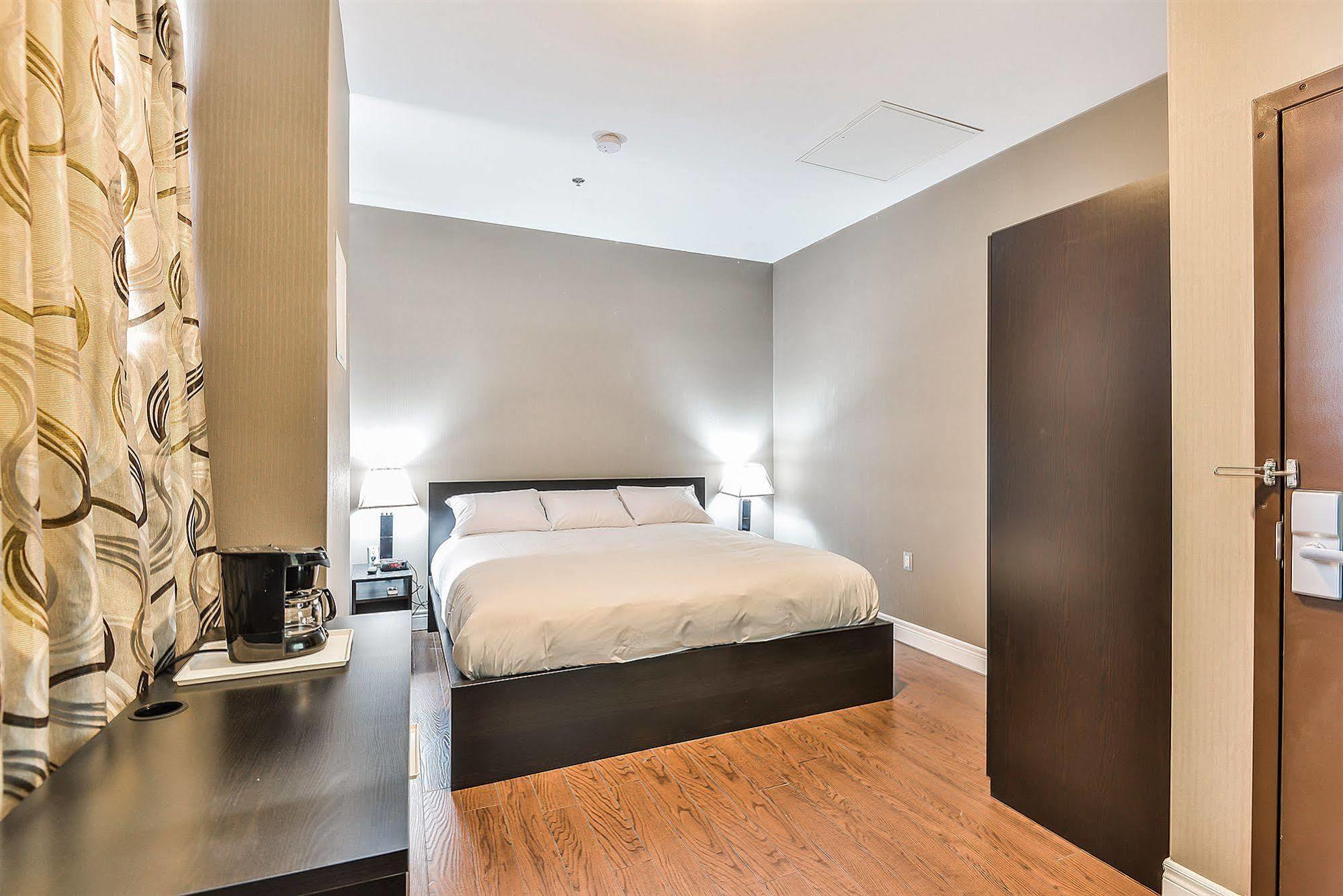 Nu Hotel Toronto Airport Mississauga Bagian luar foto