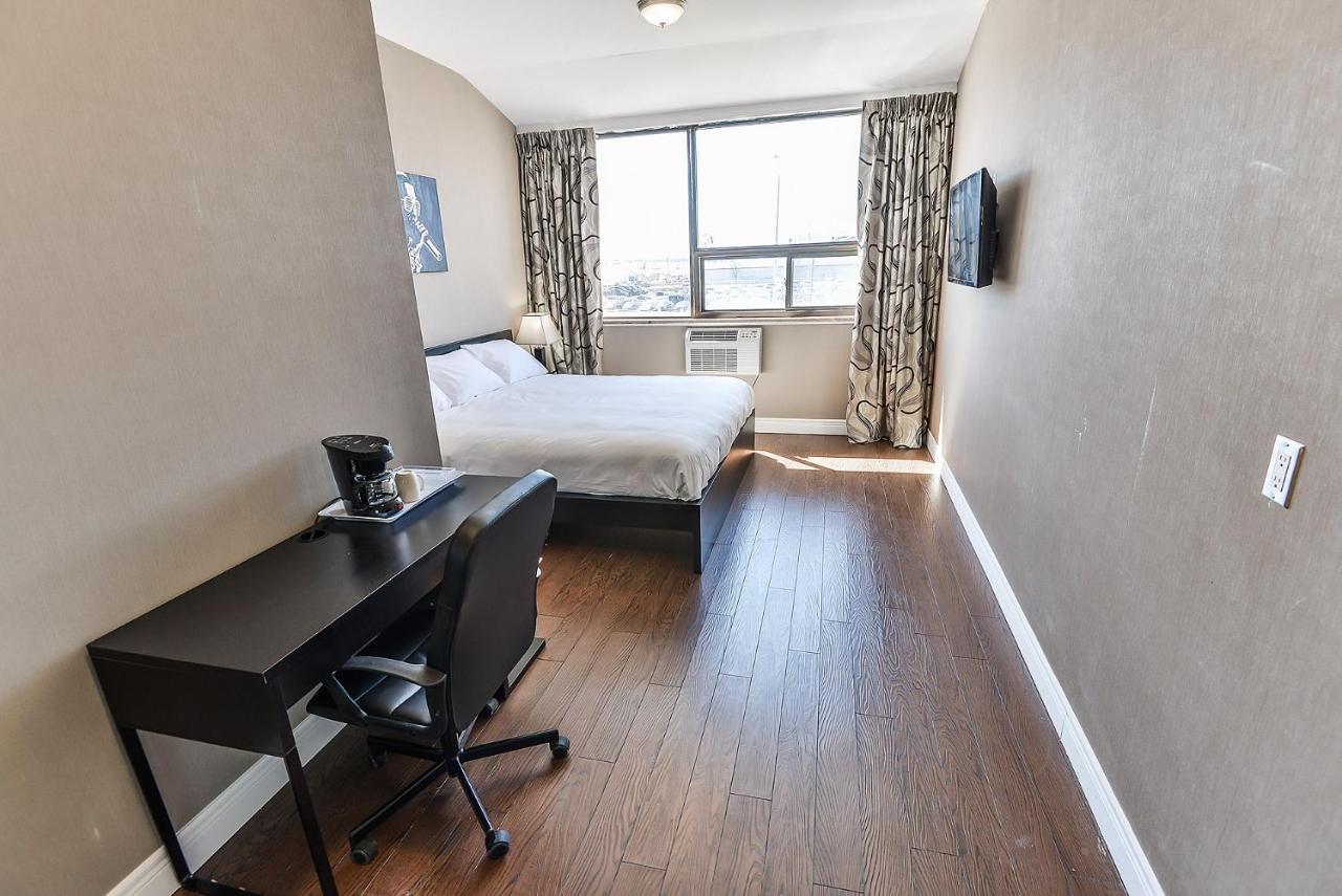 Nu Hotel Toronto Airport Mississauga Bagian luar foto